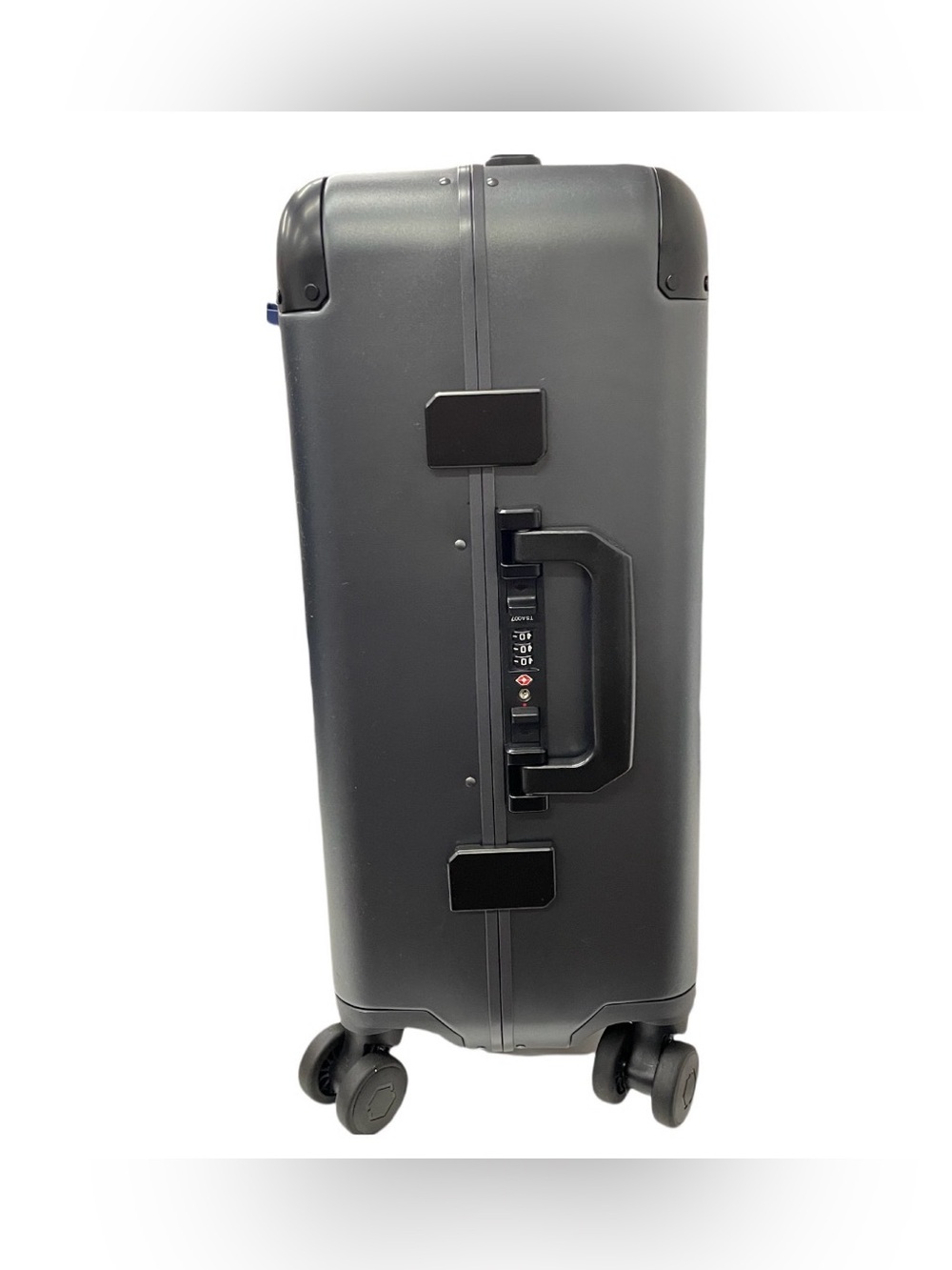 (SW-90) Solgaard Carry On Luggage In Gothenburg Gray - Picture 2 of 4